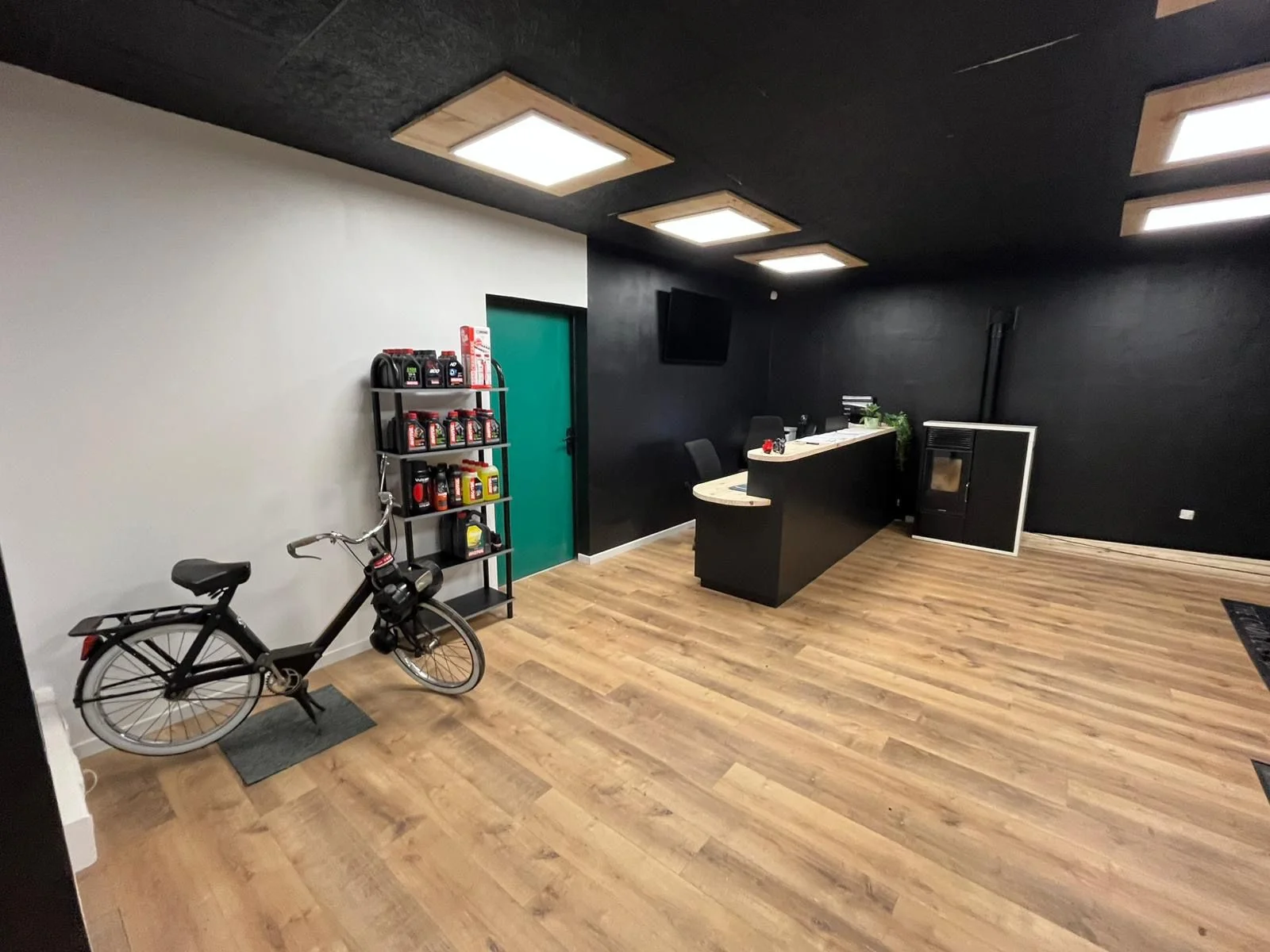L'accueil et le showroom de L'Atelier Rénove